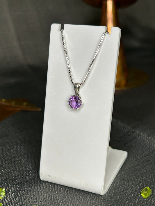 8mm Circle Amethyst Pendant 2